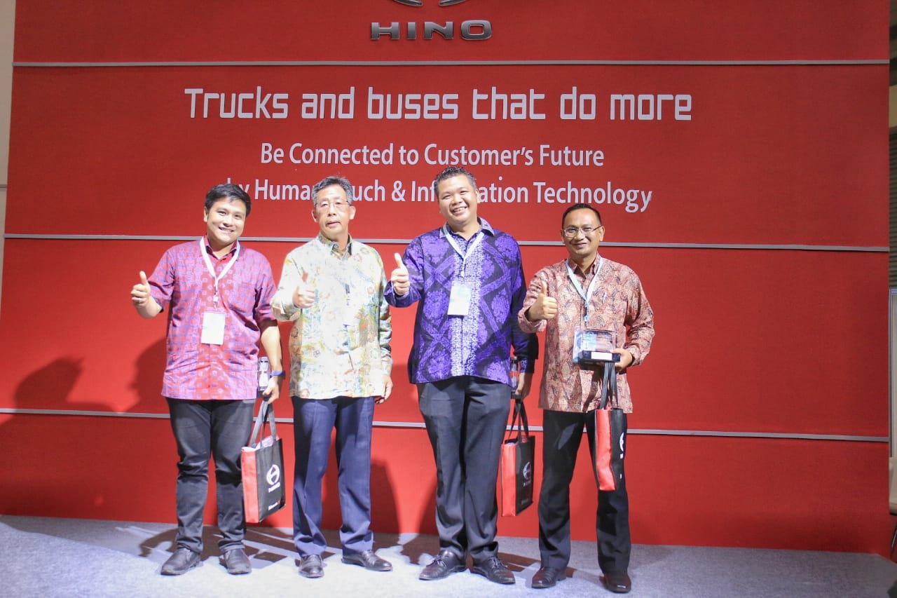 Apresiasi Bus RN 285  1 Juta Km Tanpa Over Haul